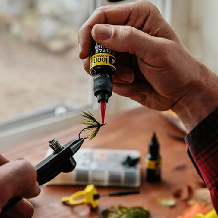 Loon Outdoors LOON UV CLEAR FLY FINISH - THIN - Image 4