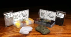 Hareline Fly Fish Food's Jr Bruiser Blend Dubbing Dispenser - Light