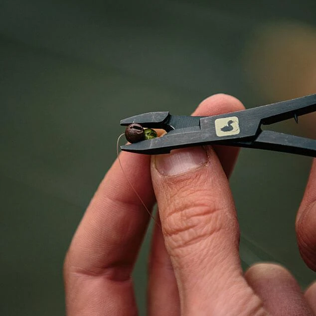 Loon Outdoors LOON ROGUE QUICKDRAW FORCEPS - Image 3